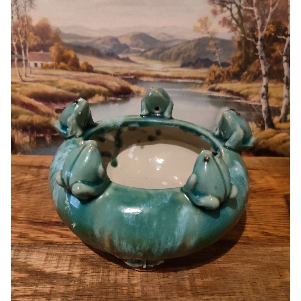 Retro Vintage Brown Drip Frog Planter, Candle Holder, Centerpiece